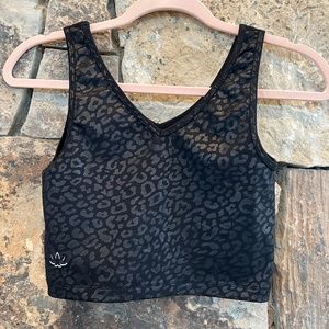 Beyond Yoga leopard print sports bra S